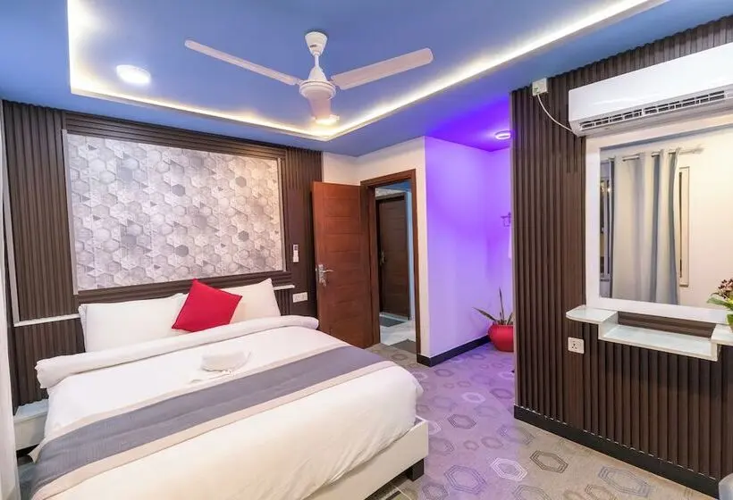 پانسیون Isle Inn {fuvahmulah)