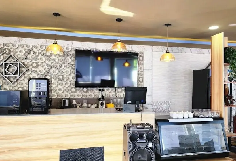 پانسیون Isle Inn {fuvahmulah)