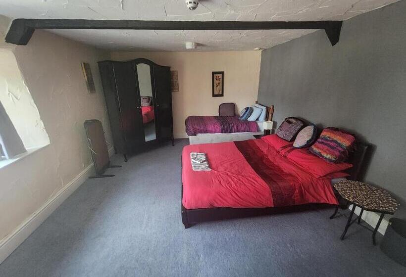 ユースホステル The Butchers Arme