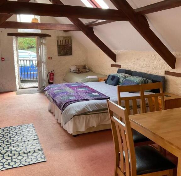 ユースホステル The Butchers Arme