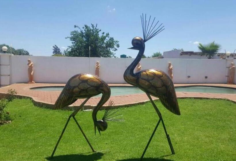 ベッドアンドブレックファースト Eagle S Nest Guest House