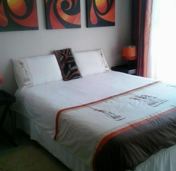 ベッドアンドブレックファースト Eagle S Nest Guest House