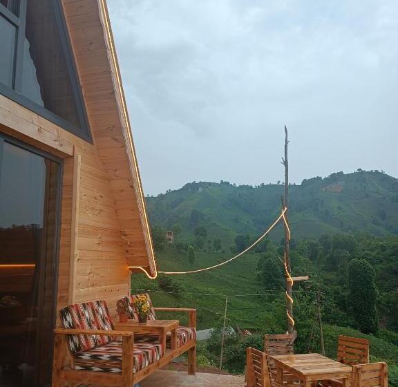 مبيت وإفطار Mira Bungalov