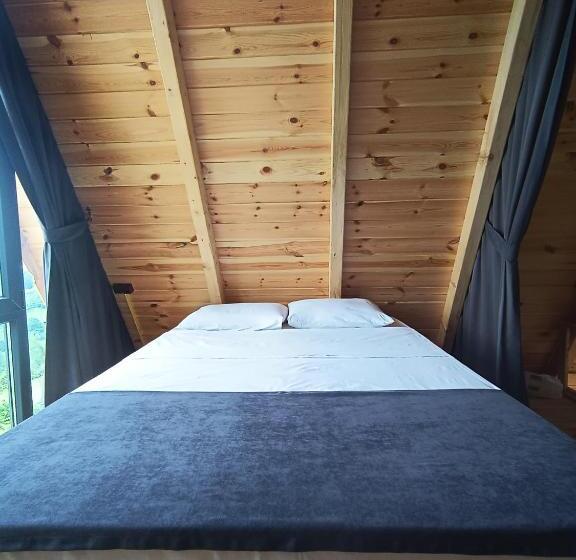 مبيت وإفطار Mira Bungalov