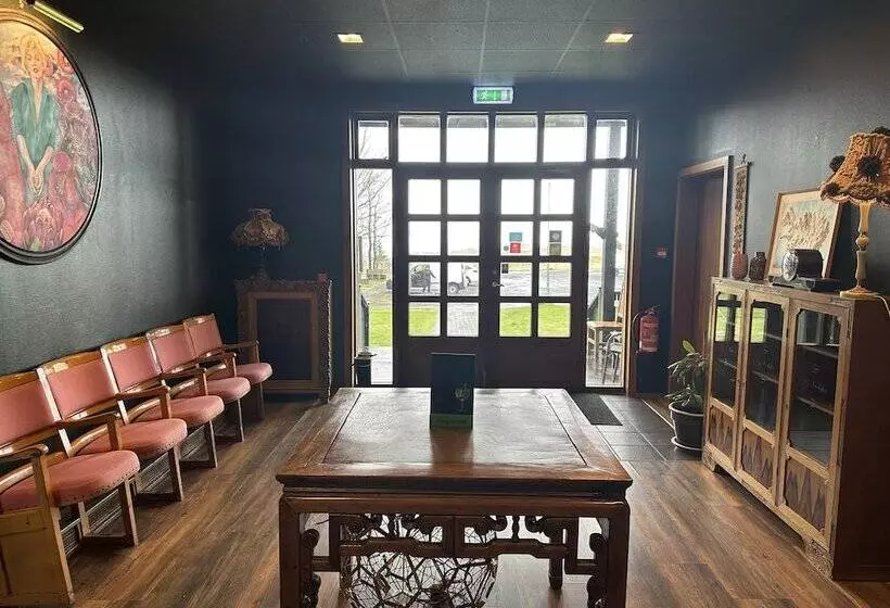 هتل Brú Country Estate
