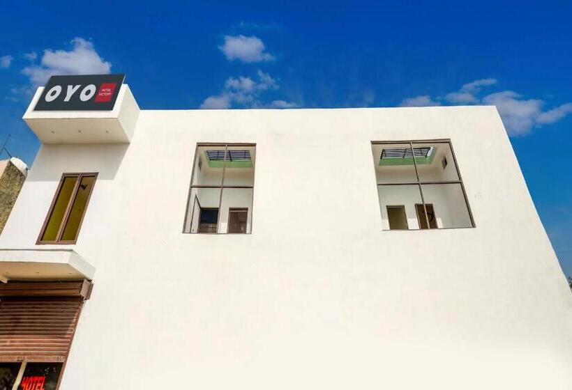 Oyo Flagship Hotel Victory