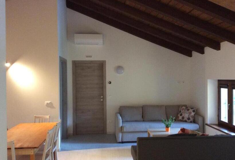 بنسيون Al Borgo Appartamento