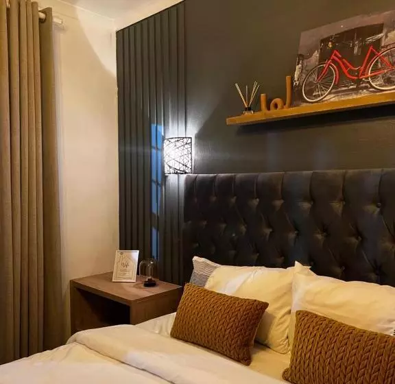 پانسیون Pebetzeluxuryairportlodge