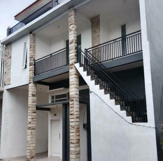 Aput Villa Residence Mutiara B7