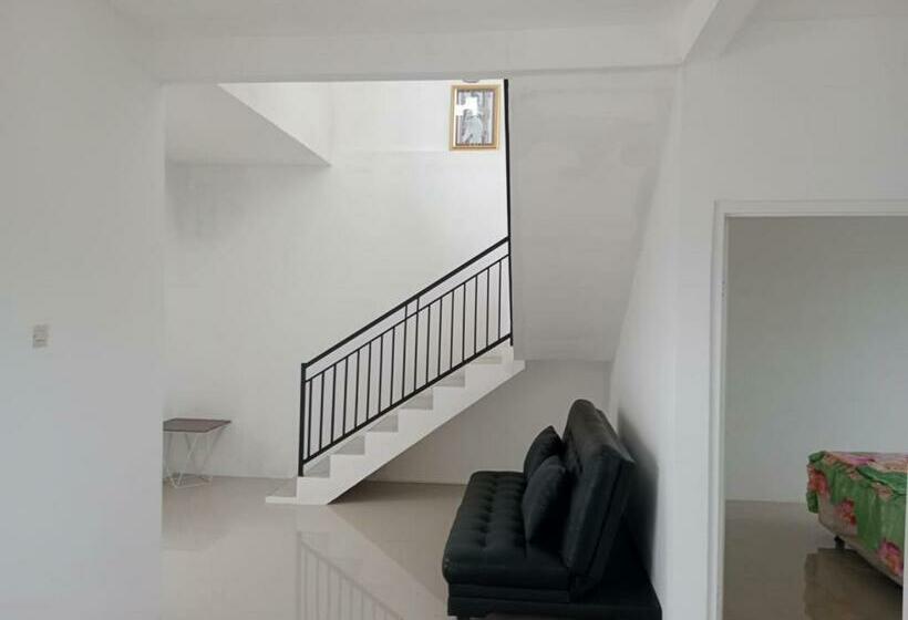 Aput Villa Residence Mutiara B7