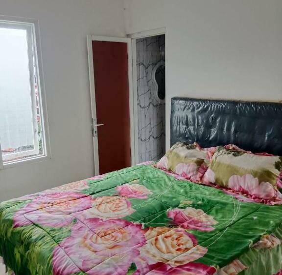 Aput Villa Residence Mutiara B7