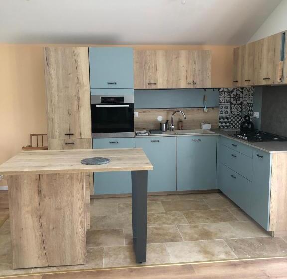 צימר Country Home With Beautiful Views