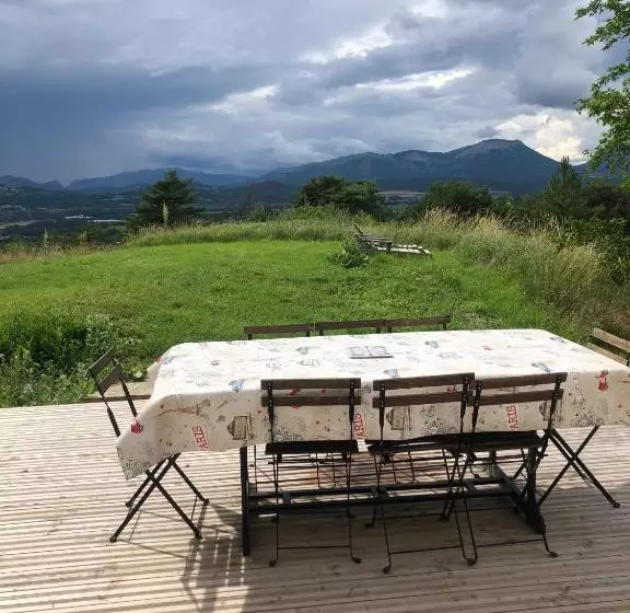 ベッドアンドブレックファースト Country Home With Beautiful Views