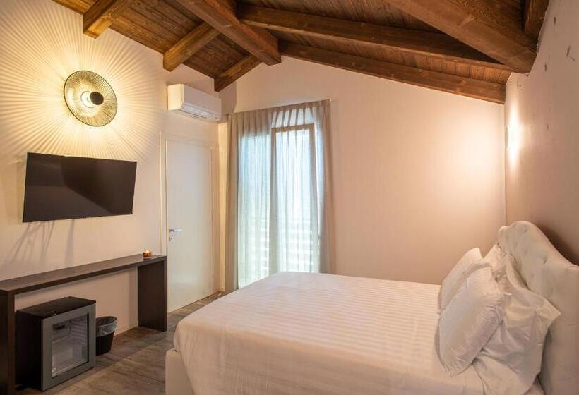 酒店 Fiori Di Cardo   Agrimare