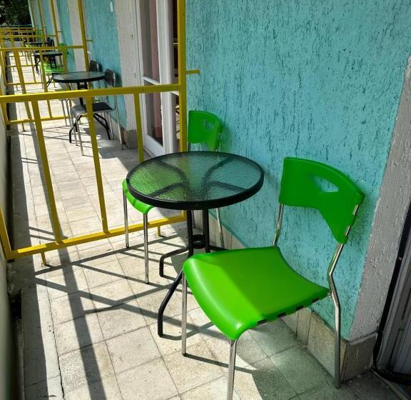 酒店 Lelle Beach Club