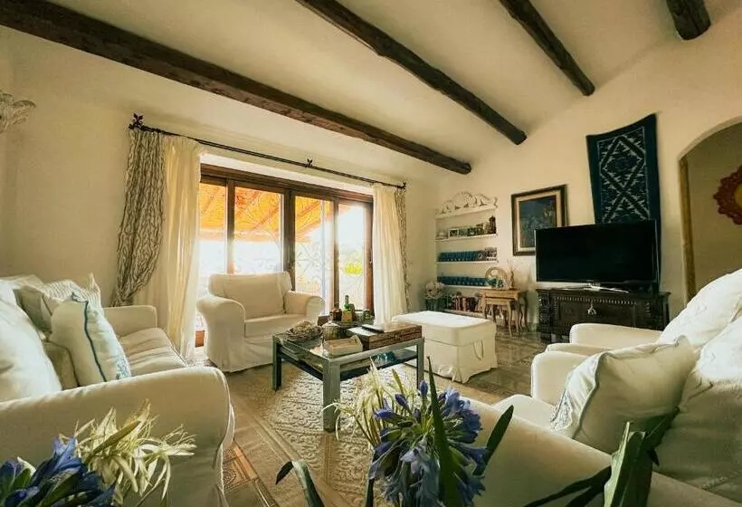 ペンション Sardinian Luxury Hospitality   Villa Fuli Rooms And More