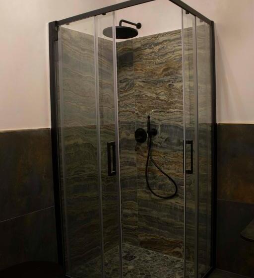 تختخواب و صبحانه Ozium