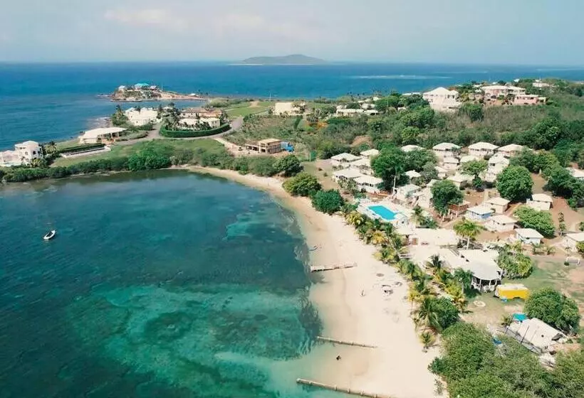 هتل Bungalows On The Bay