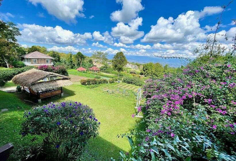 בית מלון כפרי Lazuardy Syariah Park And Villa