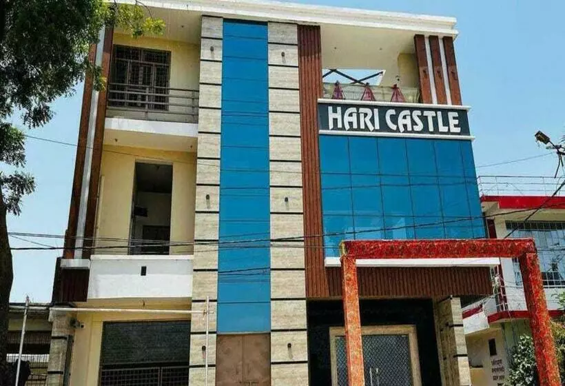 ホテル Oyo Flagship Hari Castle