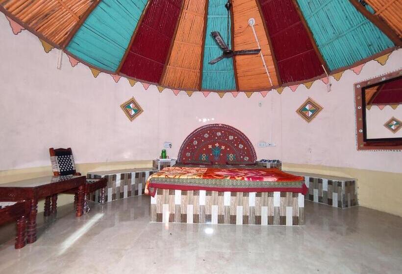 בית מלון כפרי Rann Kandhi