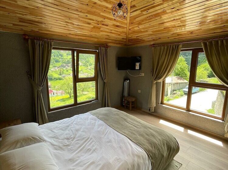 אתר נופש Bizim O Ra Küme Evleri & Bungalov