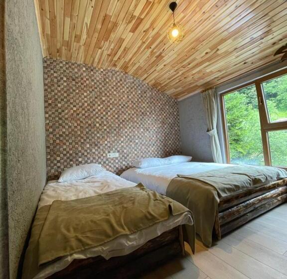 אתר נופש Bizim O Ra Küme Evleri & Bungalov