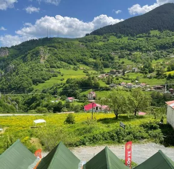 Lomakeskus Bizim O Ra Küme Evleri & Bungalov