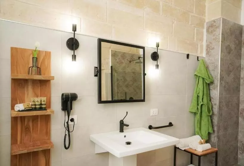 Aamiaismajoitus (B&B) Dimora La Fuga