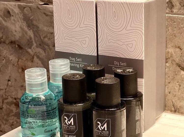 هتل Royal Mass Airport Business