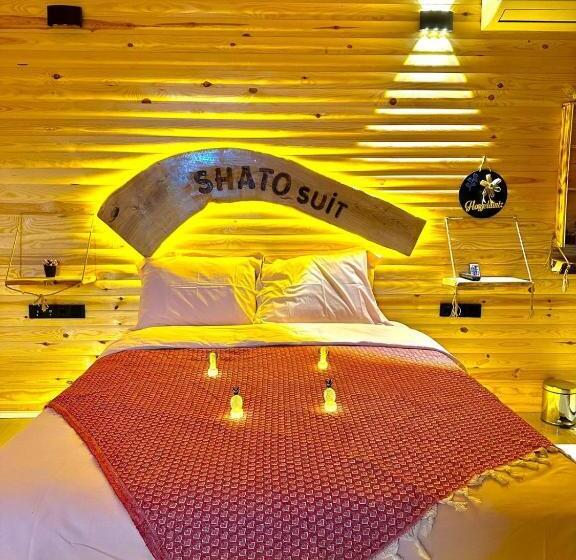 酒店 Shatobungalov