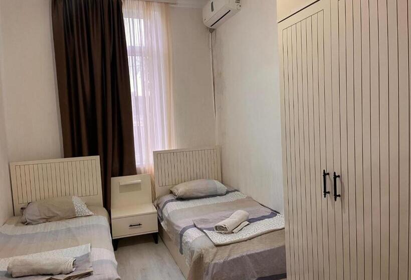 펜션 საოჯახო სასტუმრო დეა