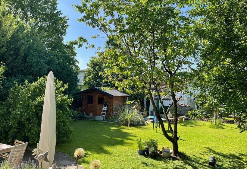 Пансион Gartenhäuschen Im Grünen