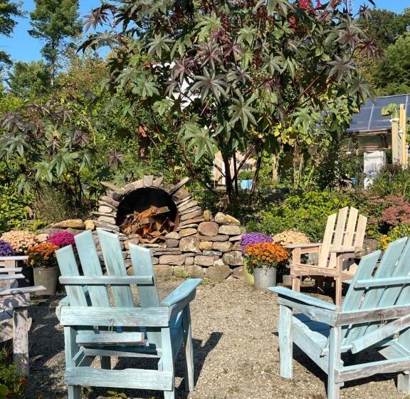 Пансион The Four Pillars Farmstead