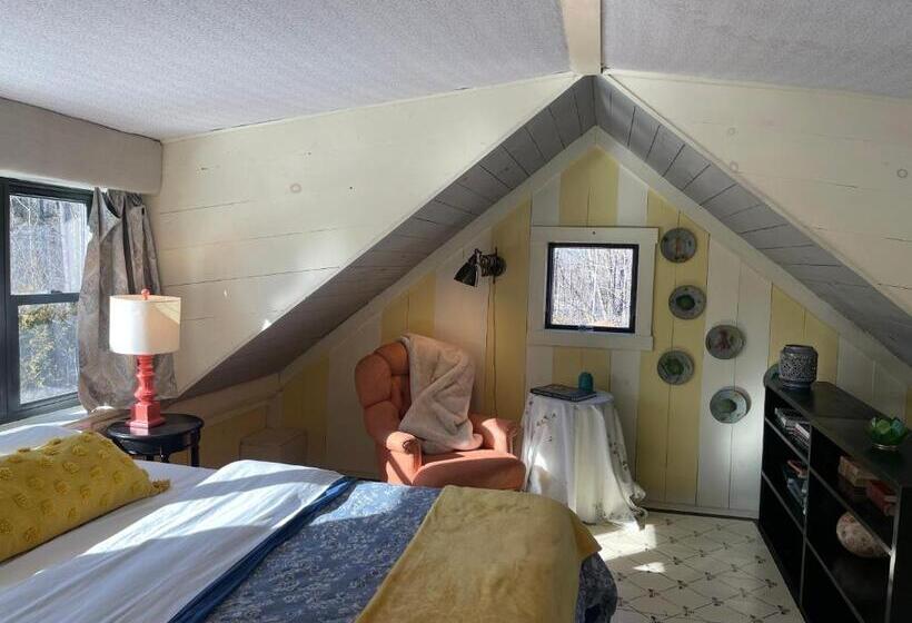 Пансион The Four Pillars Farmstead