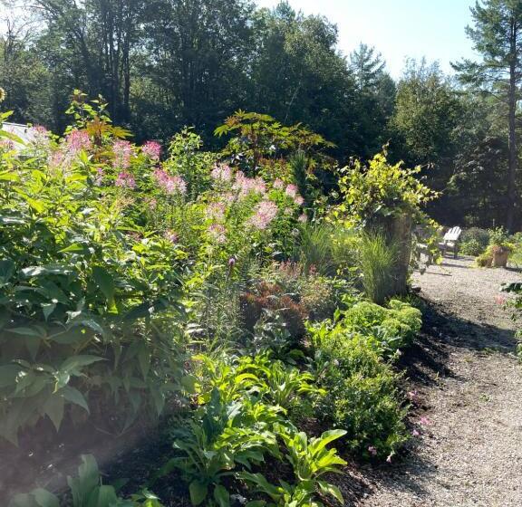 Пансион The Four Pillars Farmstead