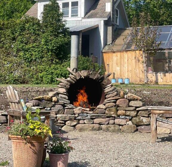 Пансион The Four Pillars Farmstead