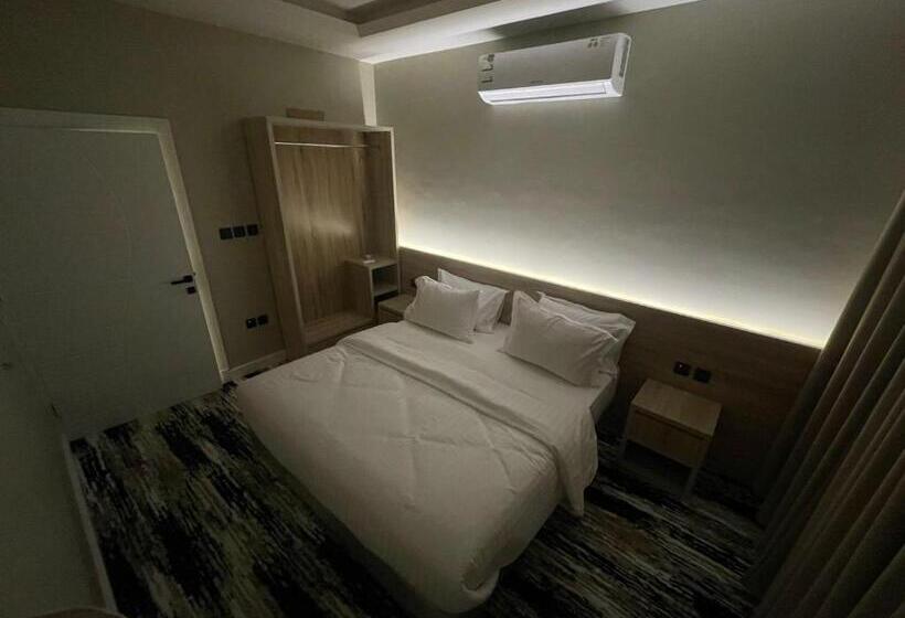 اصيل الملقا