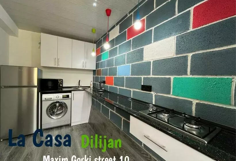 Hostel La Casa Dilijan