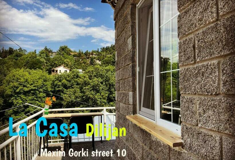 Hostel La Casa Dilijan
