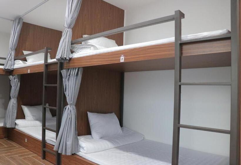 هتل Là Nhà Homestay Huế