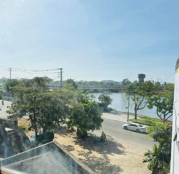 هتل Là Nhà Homestay Huế