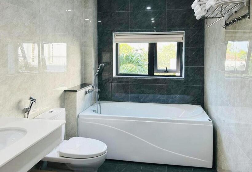 هتل Là Nhà Homestay Huế