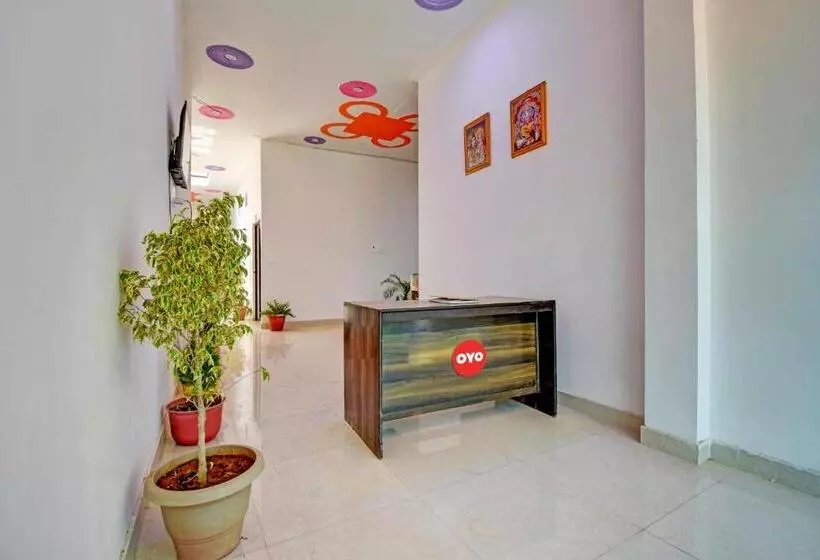 Hotelli Oyo Flagship Highway Suites