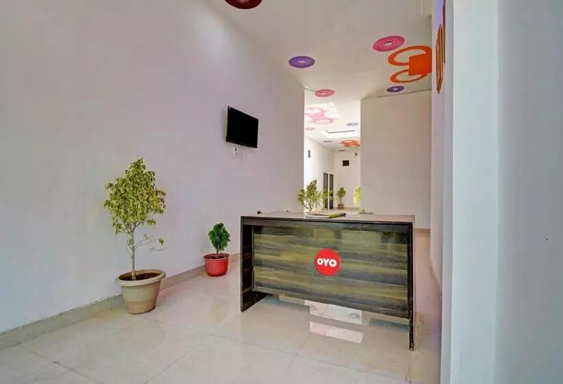 Hotelli Oyo Flagship Highway Suites