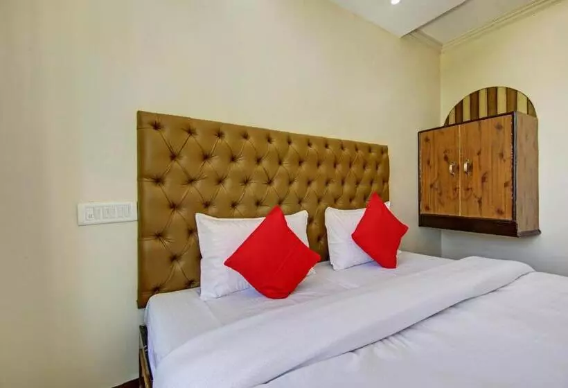 هتل Oyo Flagship The Green Park Shimla