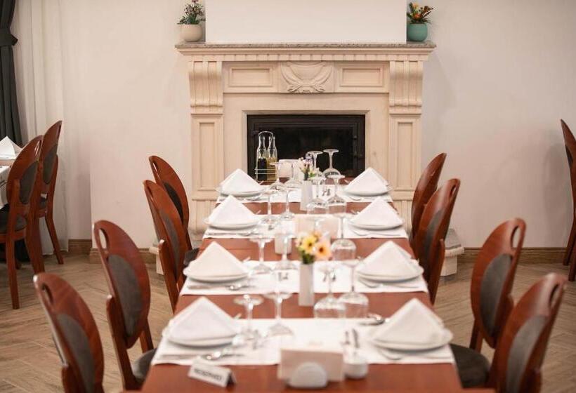 The Green Oasis Otel Spa