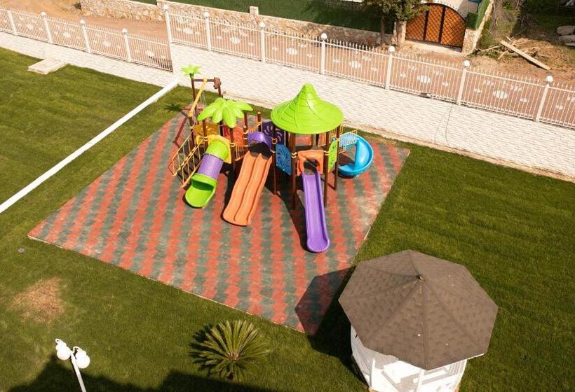 The Green Oasis Otel Spa