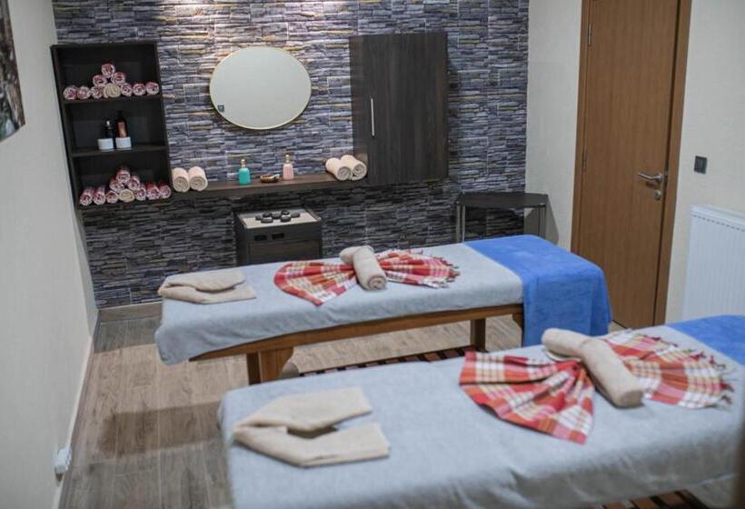 The Green Oasis Otel Spa