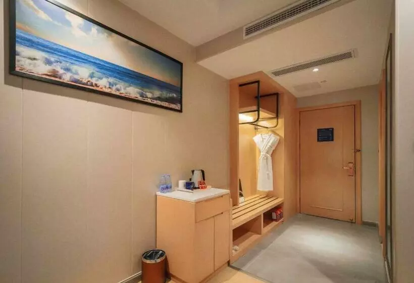 Kyriad Marvelous Hotel Zhongshan South District Conference Centre